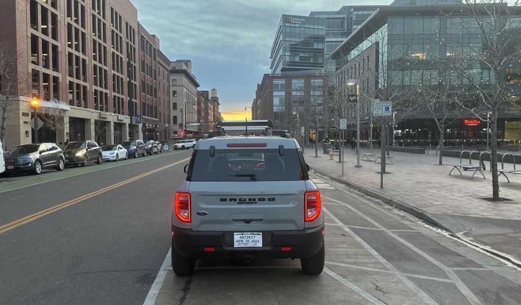 for rent ford bronco